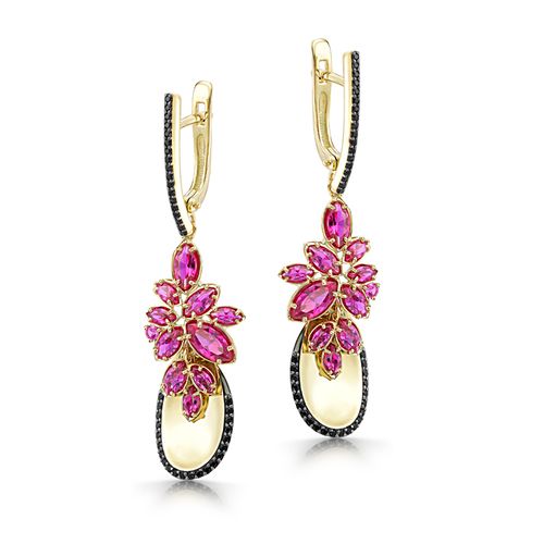 Сапфир каталог товаров Серьги из желтого золота с корундом